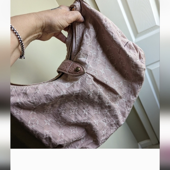 Louis Vuitton denim crossbody , & dust bag - Picture 2 of 16